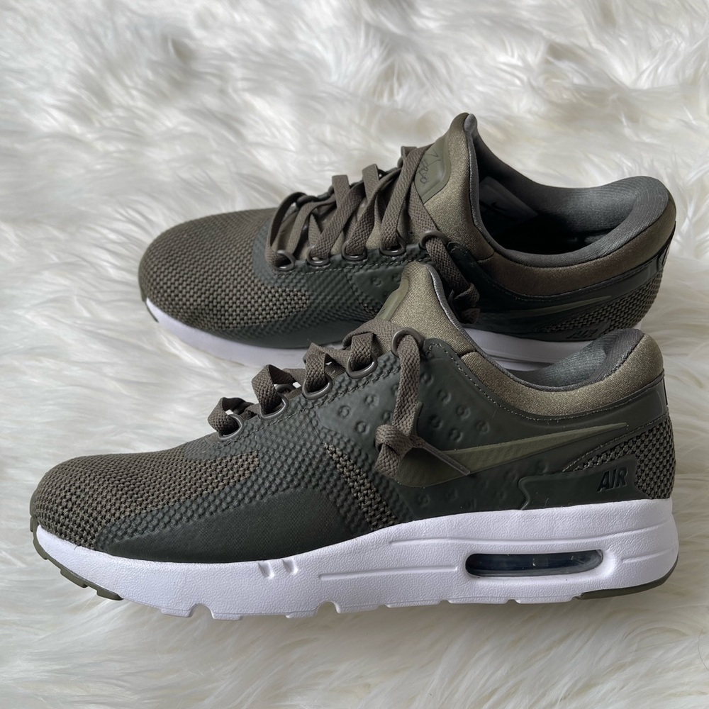 Olive green Nike Airmax